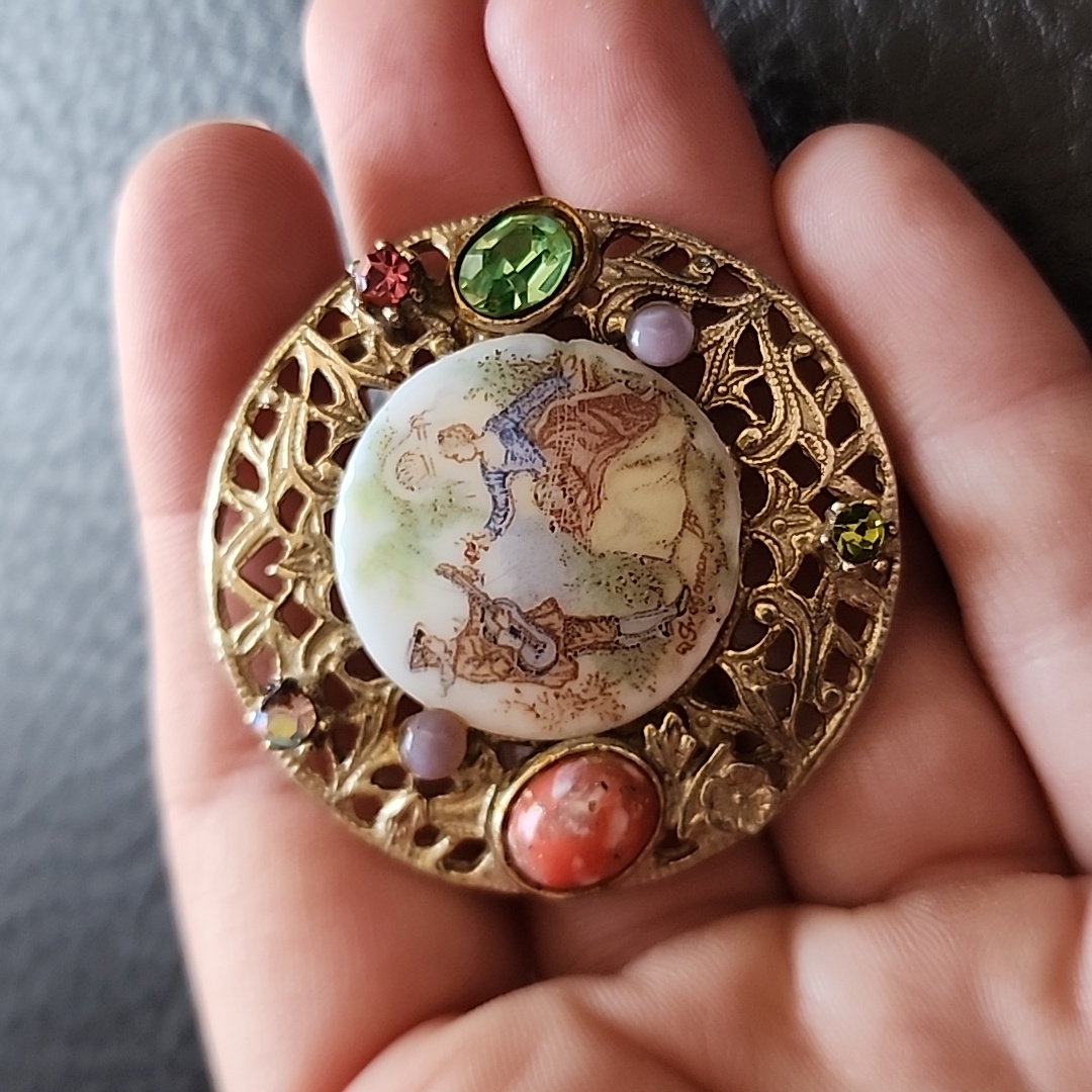 Vtg Brooch